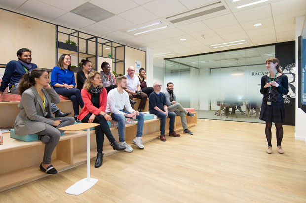 Work environment - work-study meeting - photo: Luc Maréchaux